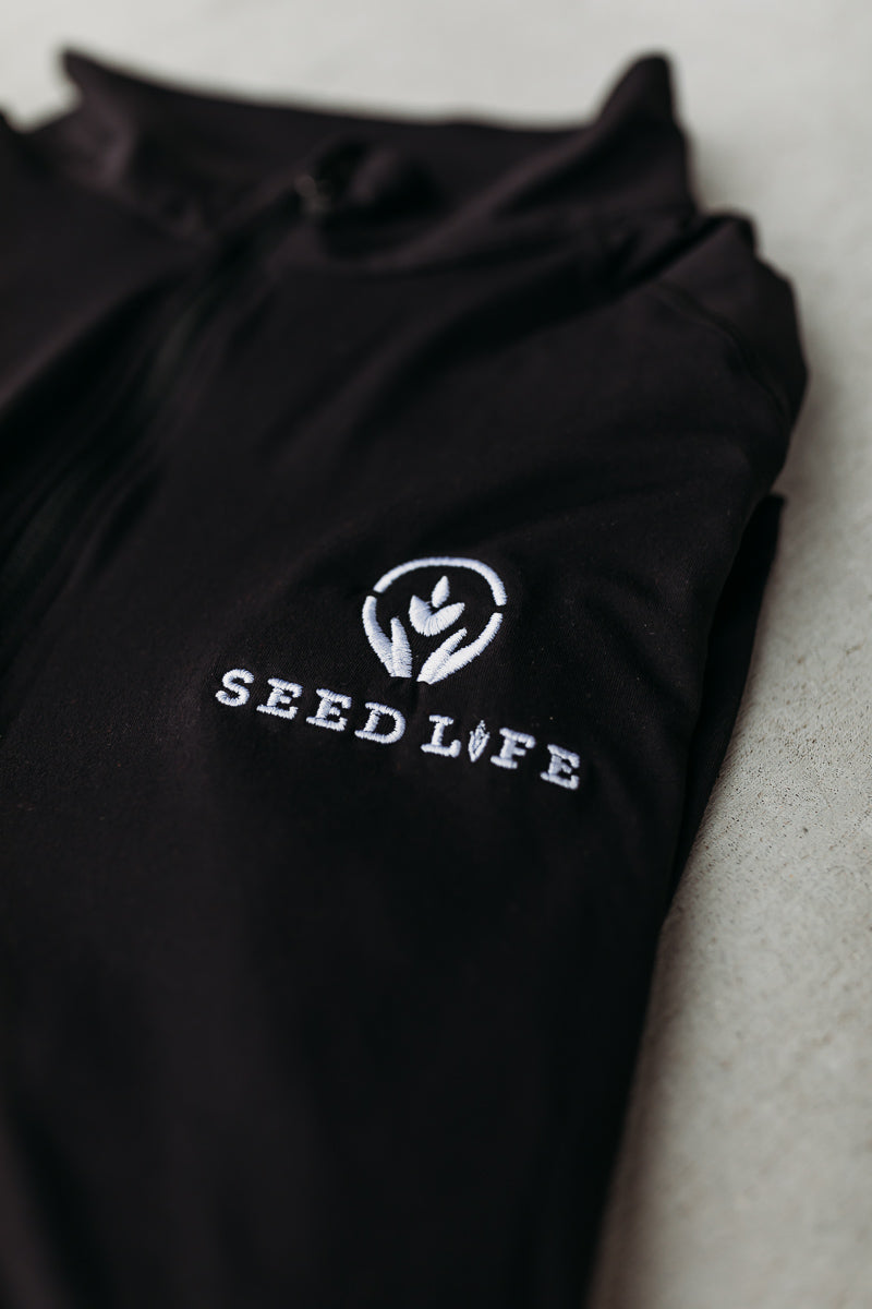 Men’s Embroidered 1/4 Zips