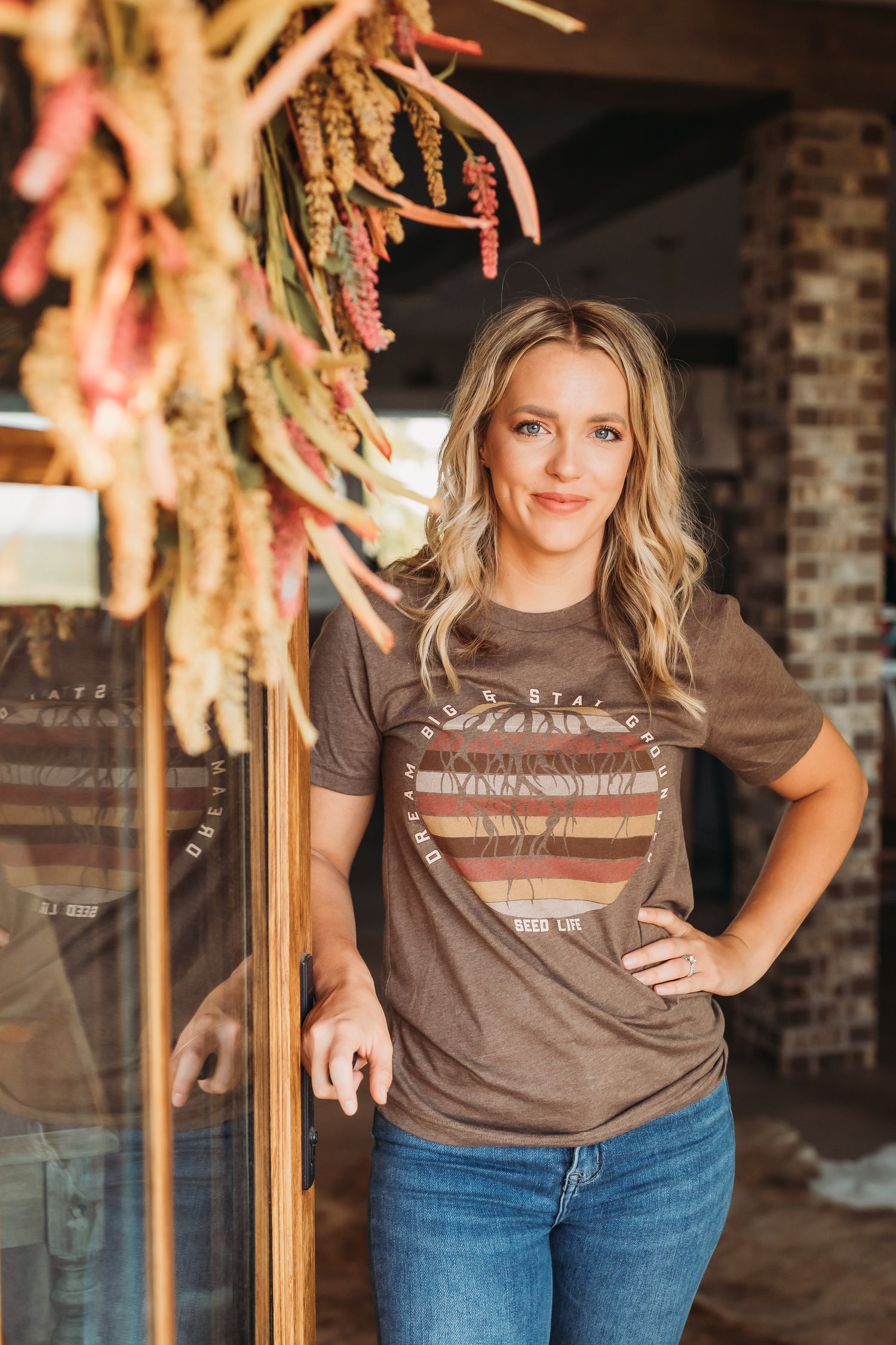 Dream Big & Stay Grounded- Tee