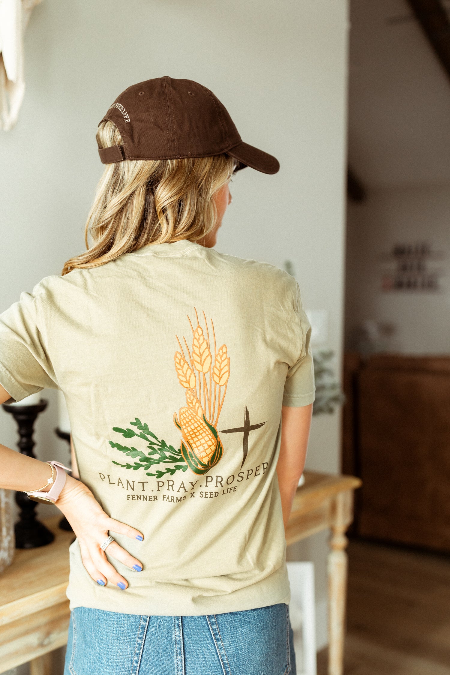 Plant, Pray, Prosper Pocket Tee- Fenner Farms